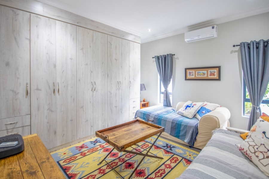 3 Bedroom Property for Sale in WestLake Country Safari Estate North West